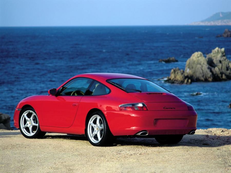  Porsche 911 Carrera 2002 года  (фото 10 из 11)